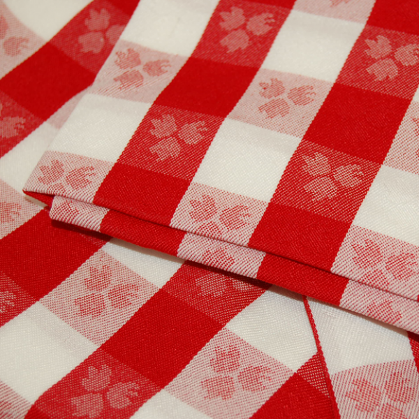 Table Covering & Placemats