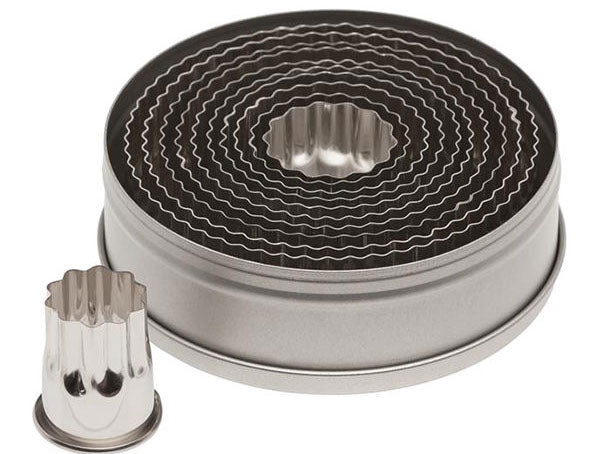 Ateco 11-Piece Stainless Steel Flutted Cutter Set 5307