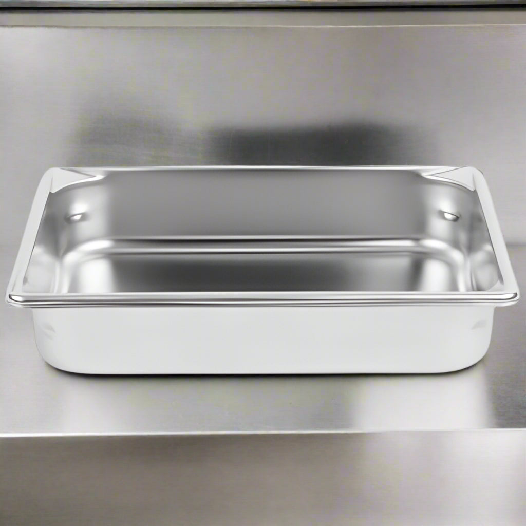 Super Pan V Steam Table Pan 1/2 Size 2.5" Deep 4.3 Qt. 30222
