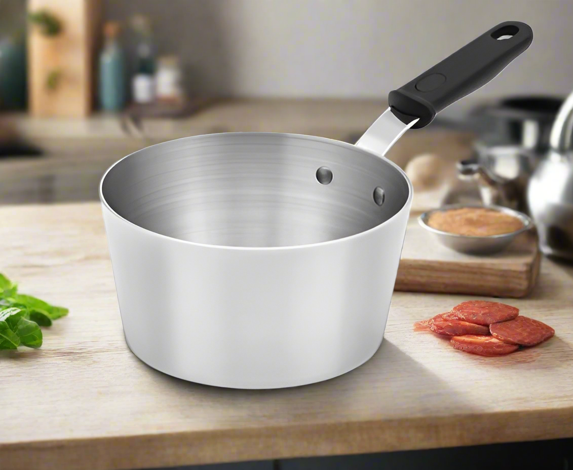 Vollrath Wear-Ever Tapered Aluminum Natural Finish Sauce Pan  3.75 Qt. 6821375