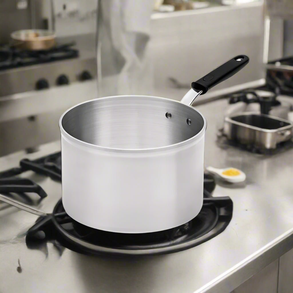 Vollrath Wear-Ever Aluminum Natural Finish Sauce Pan 4.5 Qt. 692145