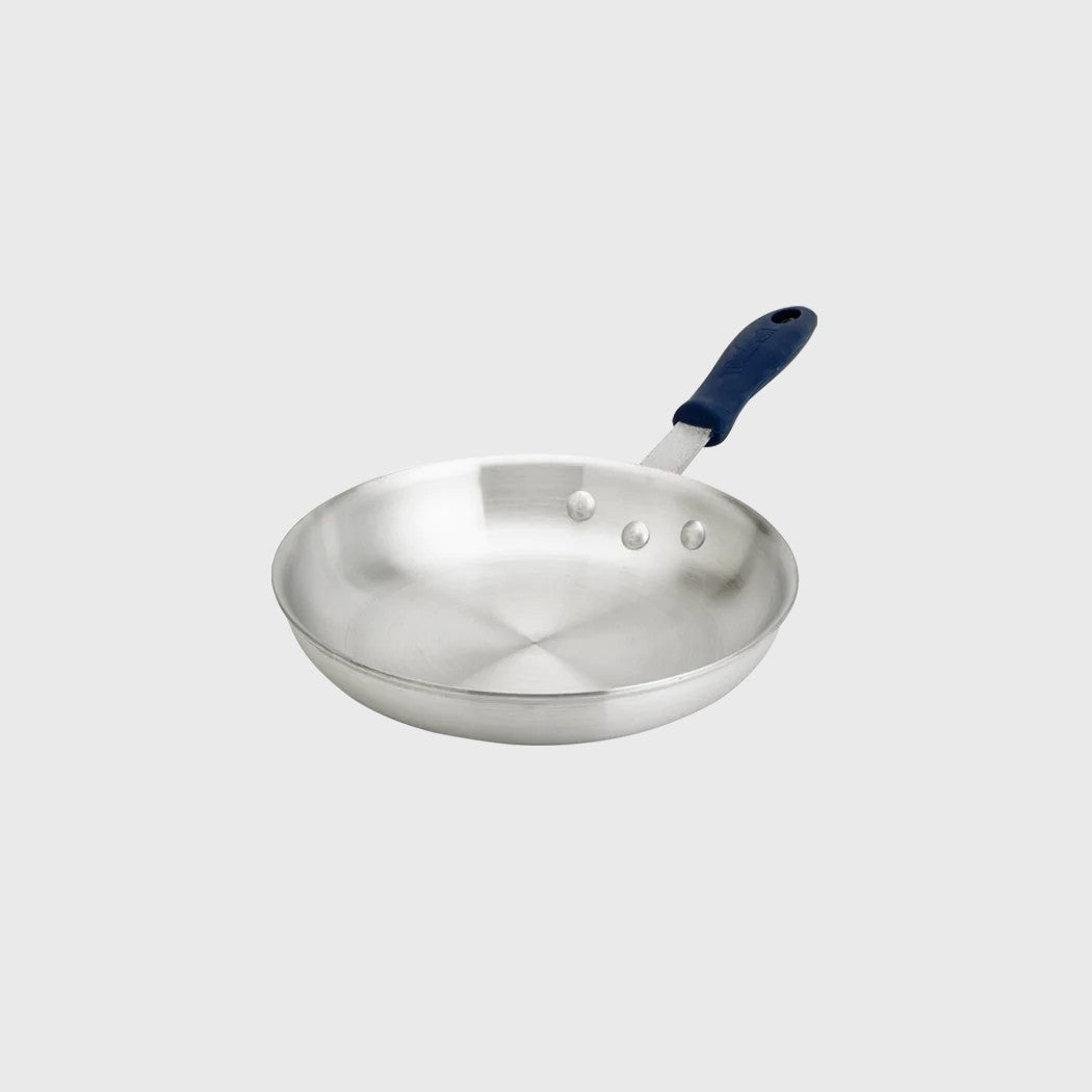 Browne Thermalloy® HW Aluminum Fry Pan w/ Blue Sleeve 8" 5814808