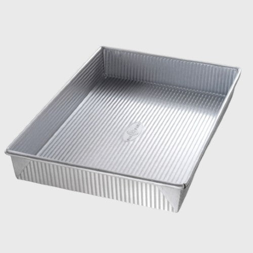 Chicago Metallic AMERICOAT® Rectangular Cake Pan 9" x 13" 21100