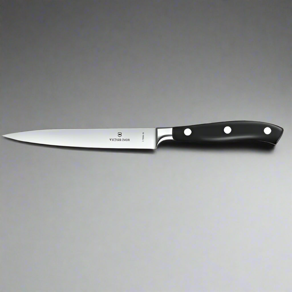 Victorinox Grand Maître Utility Knife 6" 7.7203.15G
