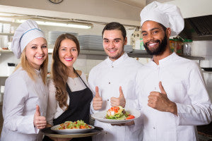 SHOULD YOUR RESTAURANT STAFF WEAR UNIFORMS?