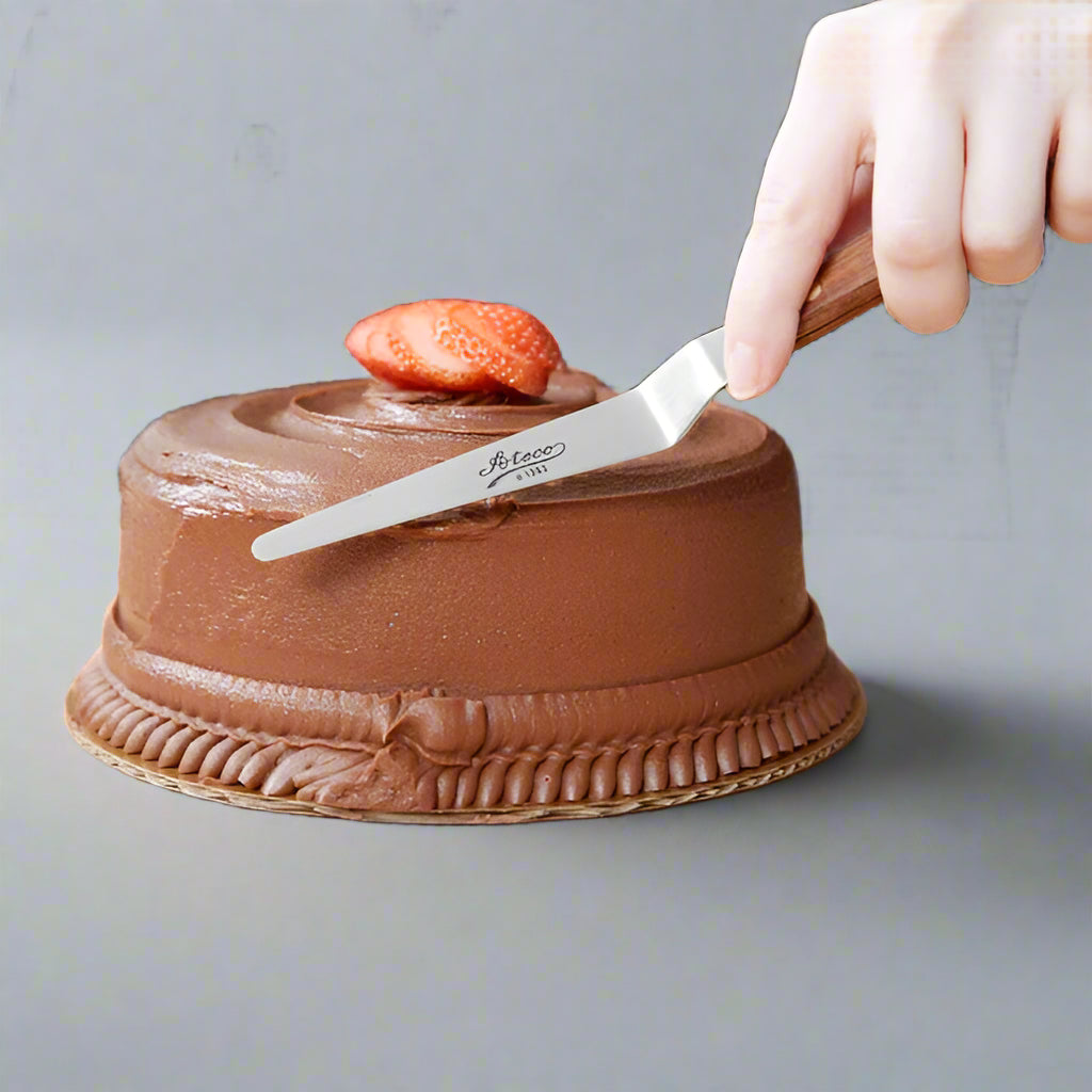 Ateco Tapered Offset Icing Spatula Wood Handle 5" 1383