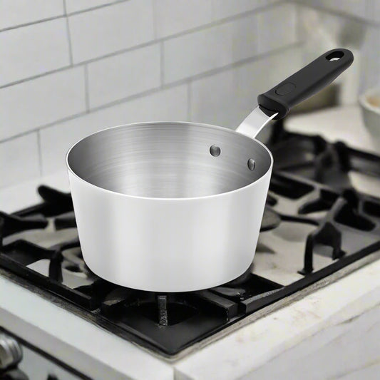 Vollrath Wear-Ever Tapered Aluminum Natural Finish Sauce 8.5 Qt. 682185