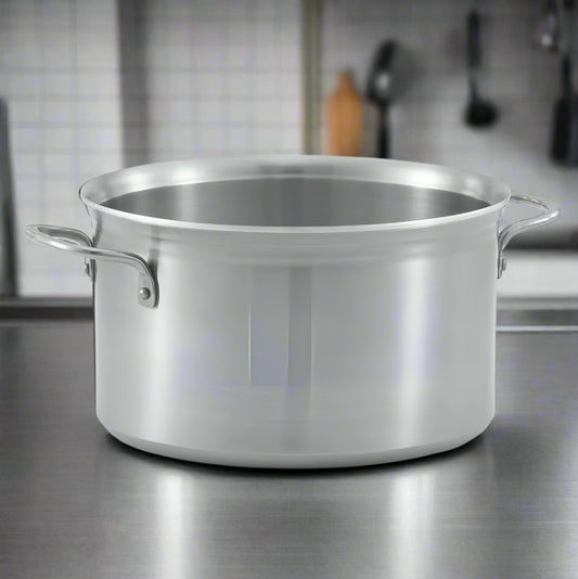 Vollrath Tribute 3-Ply Stainless Steel Interior Sauce/Stock Pot  8 Qt. 77520
