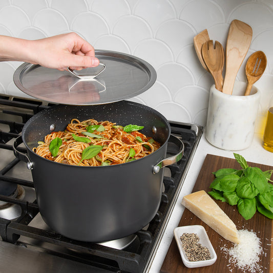 Nordic Ware Verde 8 Qt. Stockpot With Lid 22051