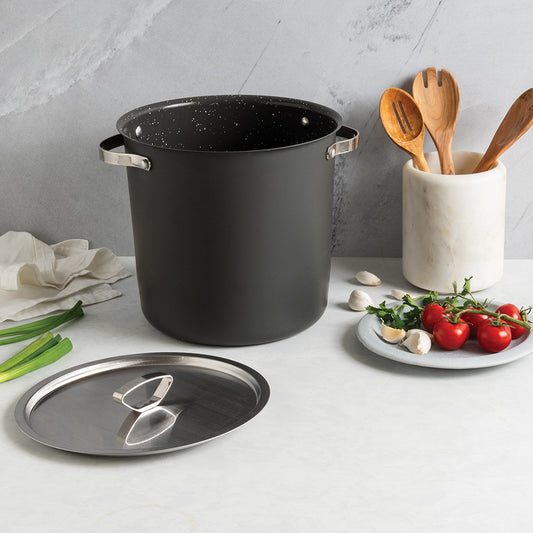 Nordic Ware Verde 12 Qt. Stockpot With Lid 22151