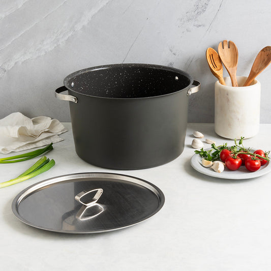 Nordic Ware Verde 16 Qt. Stockpot With Lid 22651