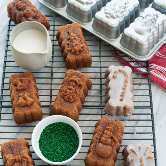 Nordic Ware Holiday Mini Loaf Pan 53948