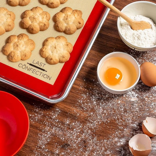 Browne Baking Mat Red 1/2 Size Silicone 11-5/8" x 16-1/2" 58132642