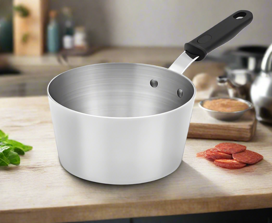 Vollrath Wear-Ever Tapered Aluminum Natural Finish Sauce Pan  3.75 Qt. 6821375
