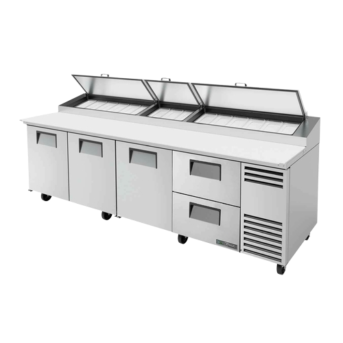 True Pizza Prep Table 3 Full Doors 2 Drawers