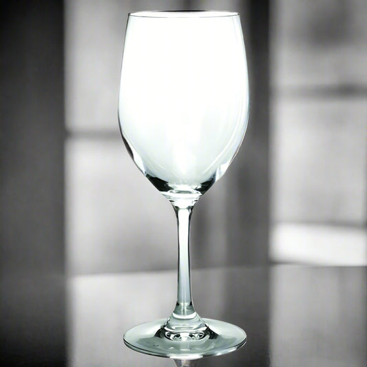 International Tableware Wine Glass 16 oz. 3116 - 24/Case