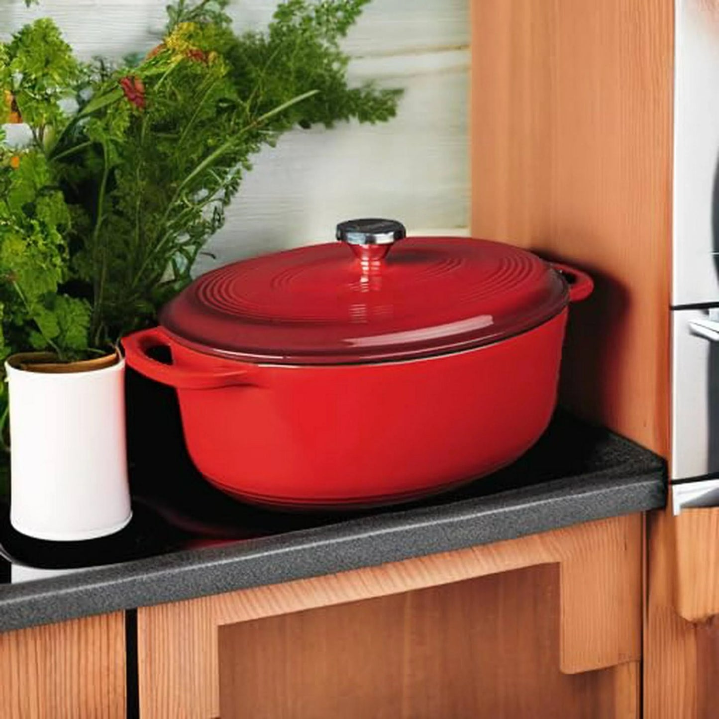 Lodge Cast Iron Oval Dutch Oven 7 Qt. EC7OD43