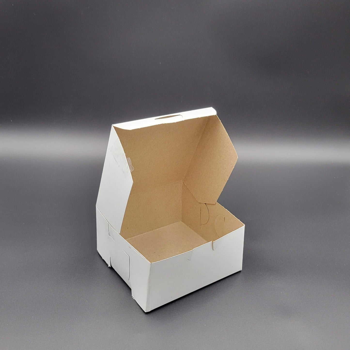 Bakery/Cake Box Lock Corner White 6" x 6" x 3" - 250/Case