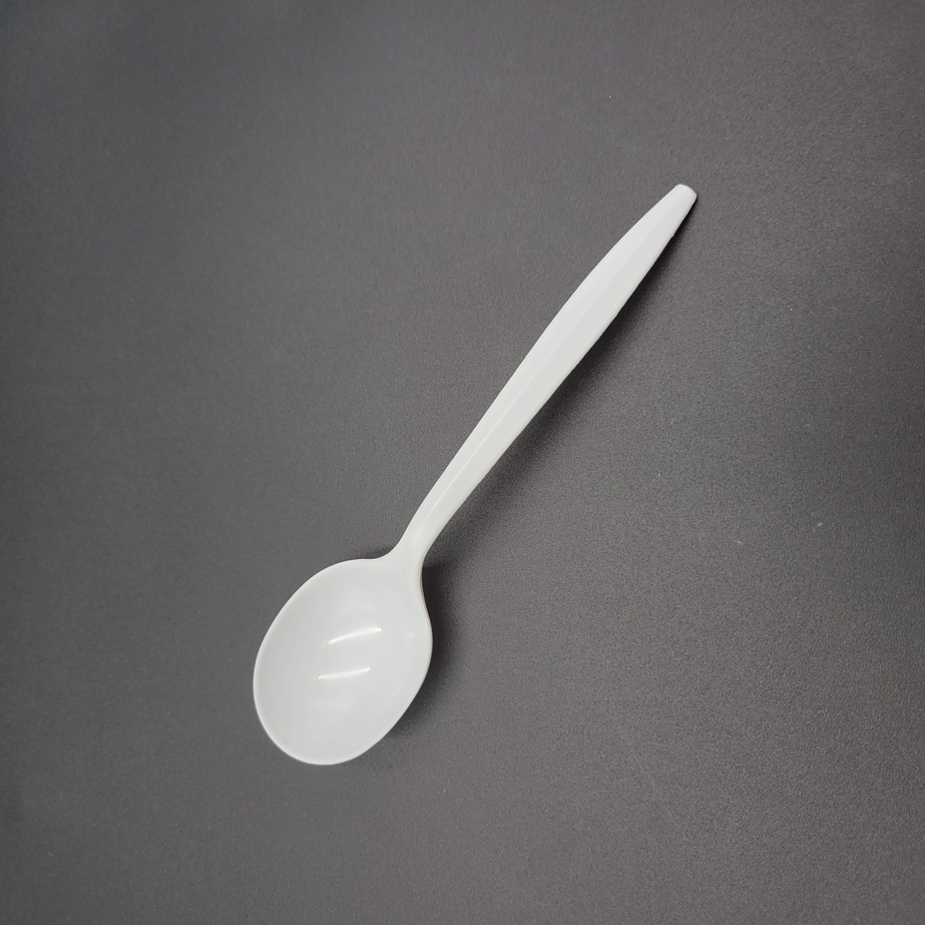 Bulk Medium Weight PP Soup Spoon White - 1000/Case