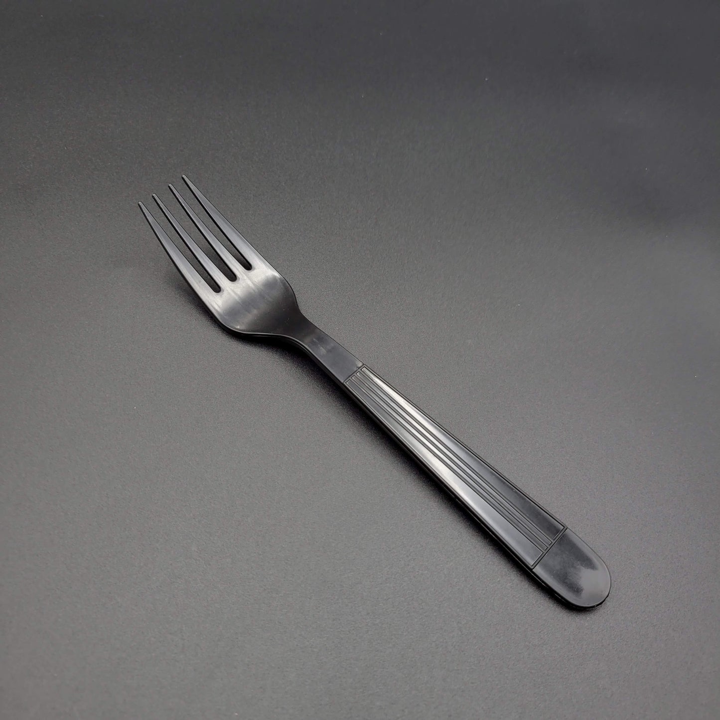 Heavy Weight Bulk Polypropylene Fork Black - 1000/Case