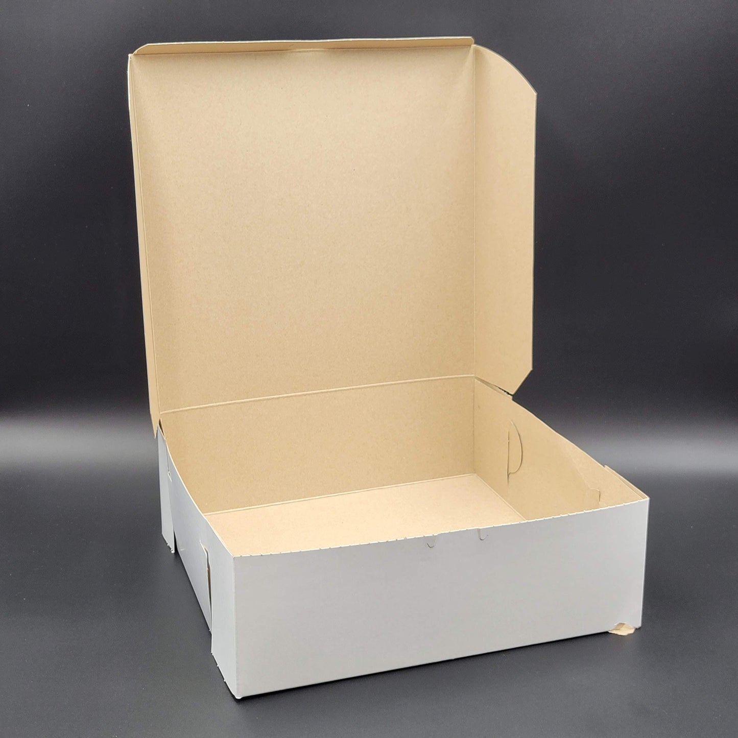 Bakery/Cake Box Lock Corner White 12" x 12" x 4" - 100/Case