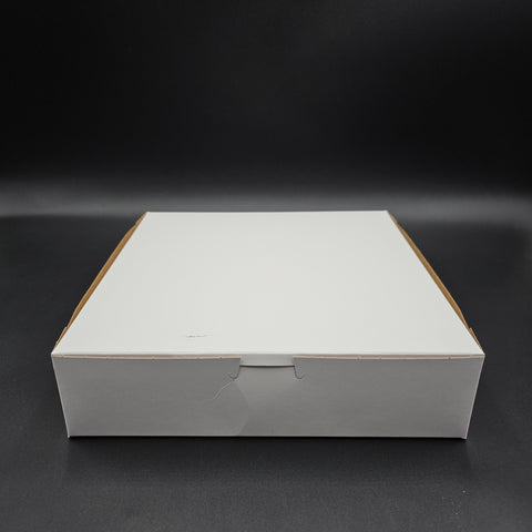 Bakery/Cake Box Lock Corner White 10" x 10" x 2.5" - 250/Case