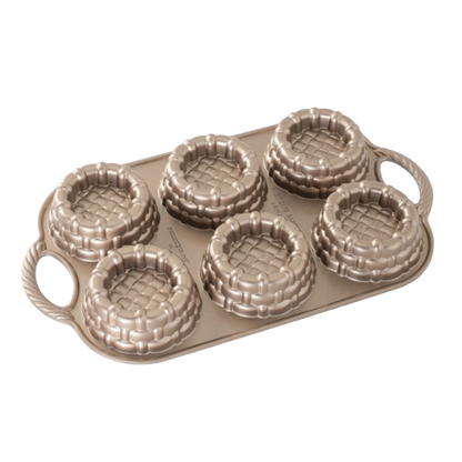Nordic Ware Shortcake Baskets Pan 3 Cups Golden Brown Cast Aluminum