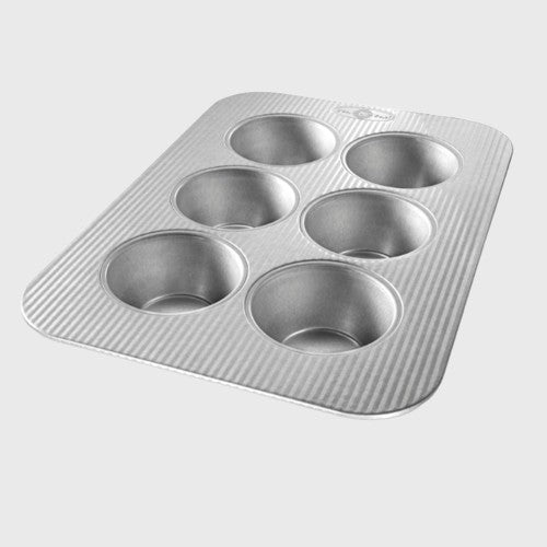 Chicago Metallic Pecan Roll/Large Muffin Pan 11-1/8" x 15-3/4"