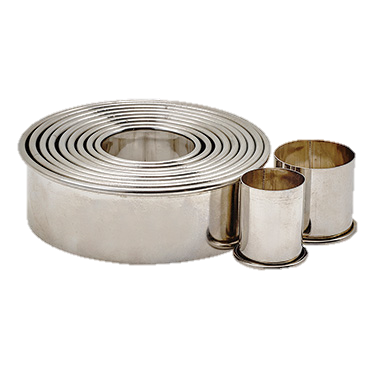 superior-equipment-supply - Winco - Stainless Steel Round Cookie Cutter Set