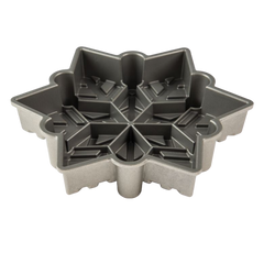 Nordic Ware Frozen Snowflake Pan 6 Cups Silver Cast Aluminum